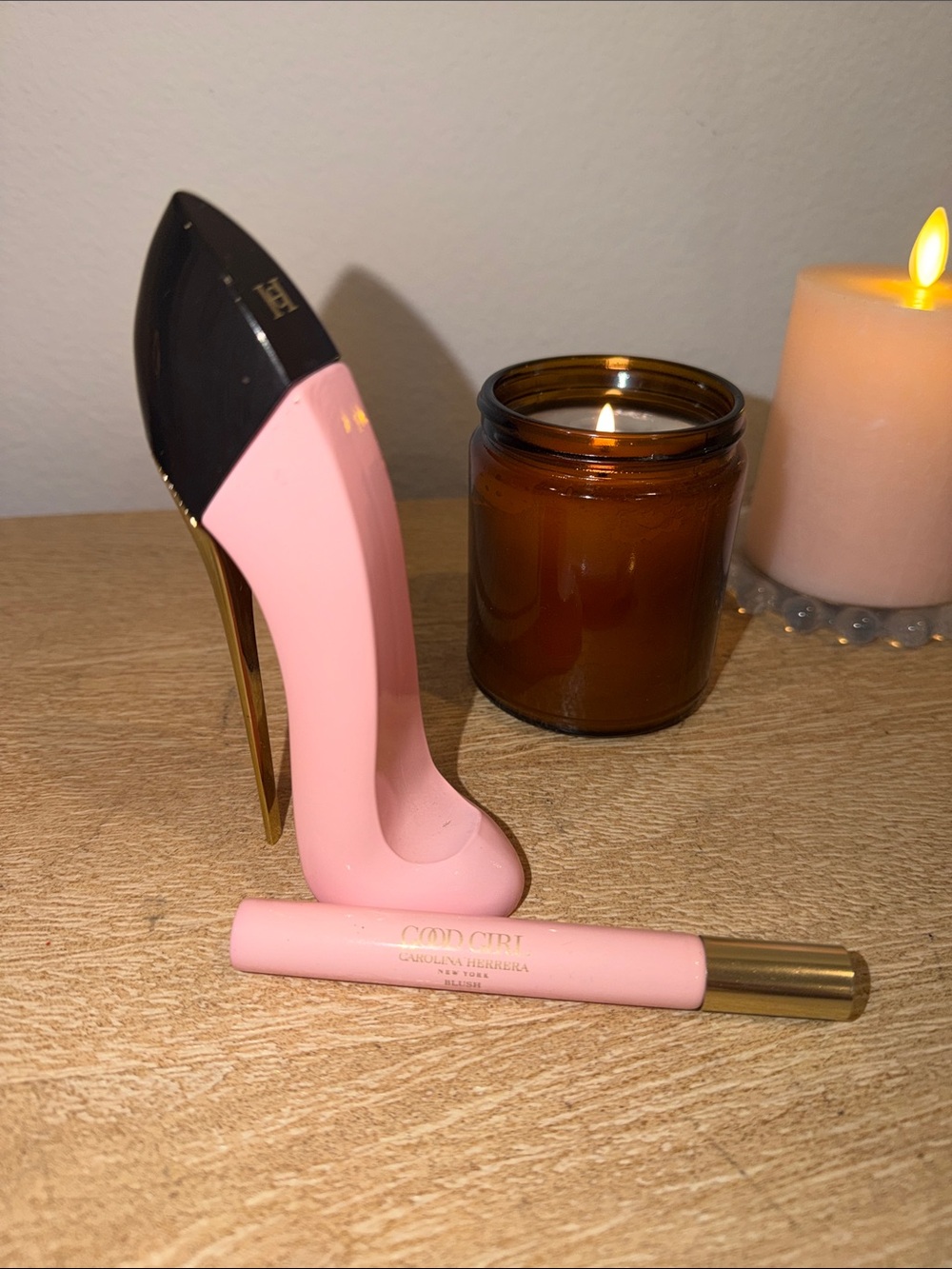 Carolina Herrera Good Girl Pink Stiletto (blush) Perfume Set.